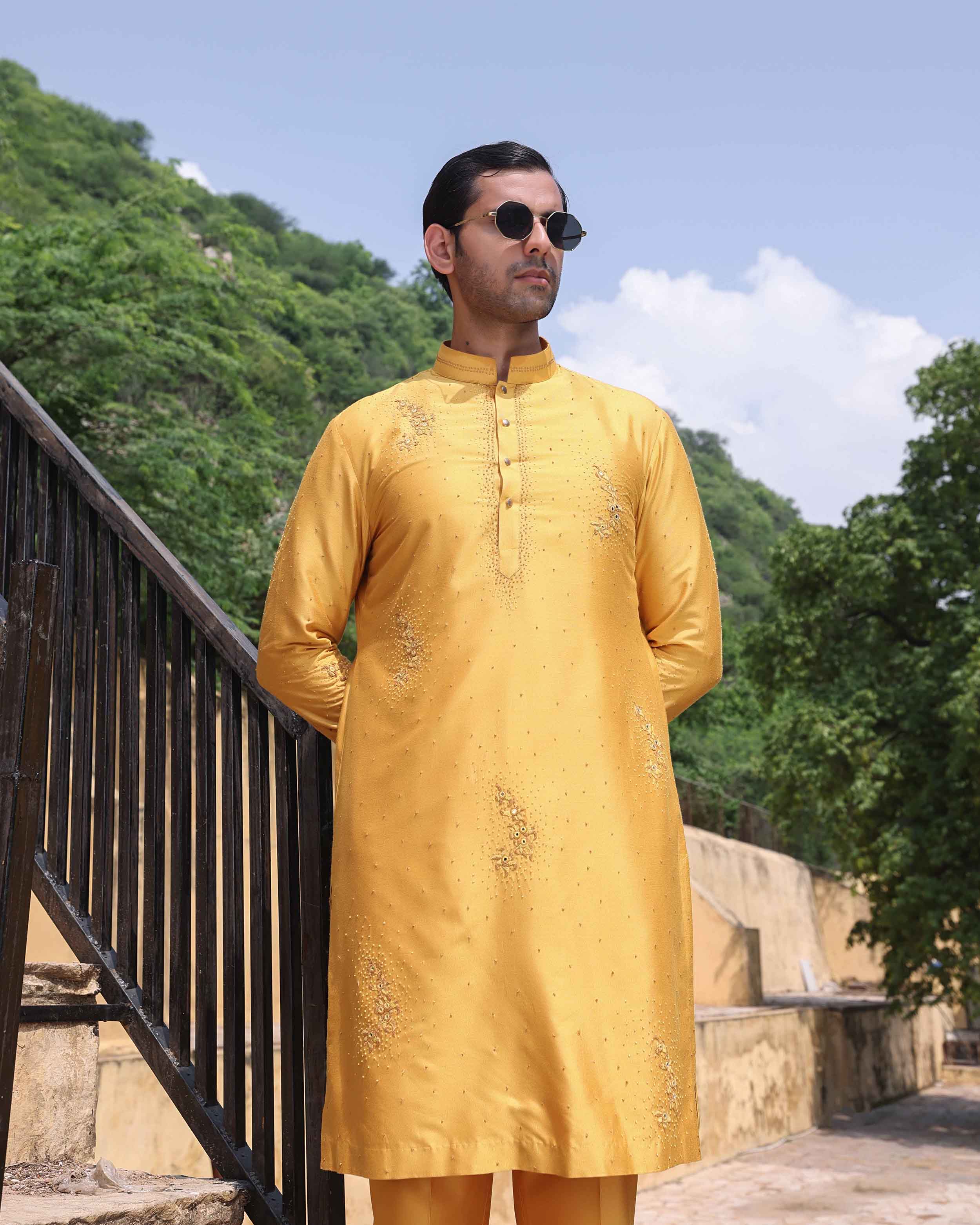 SURAMYA KURTA SET